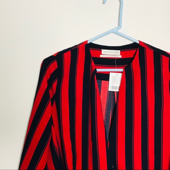 NWT Urban Outfitters Striped Blouse Small Petite - Picture 2 of 4